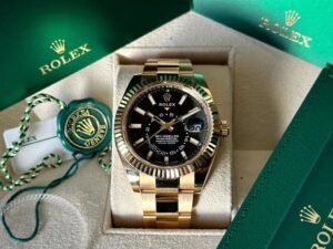 Rolex Sky-Dweller 326938 18K Yellow Gold with Black Dial Full Set